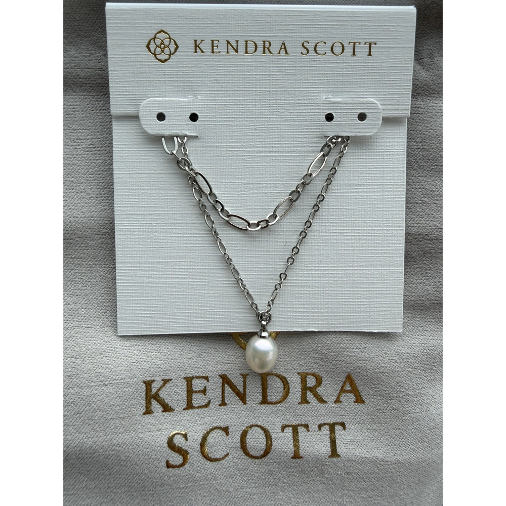 Kendra Scott White Pearl Pendant Necklace